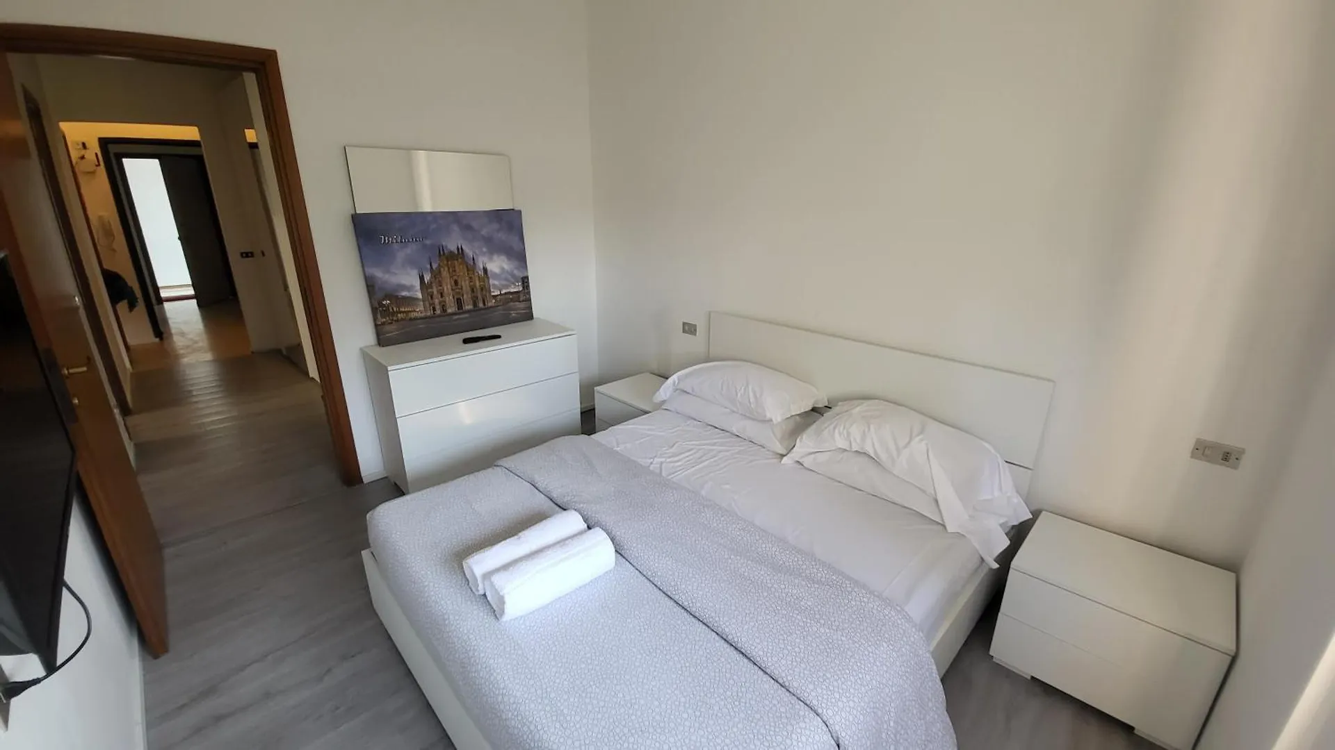 Toma Apartment Trilocale Moderno Per Max 6 Persone Milán
