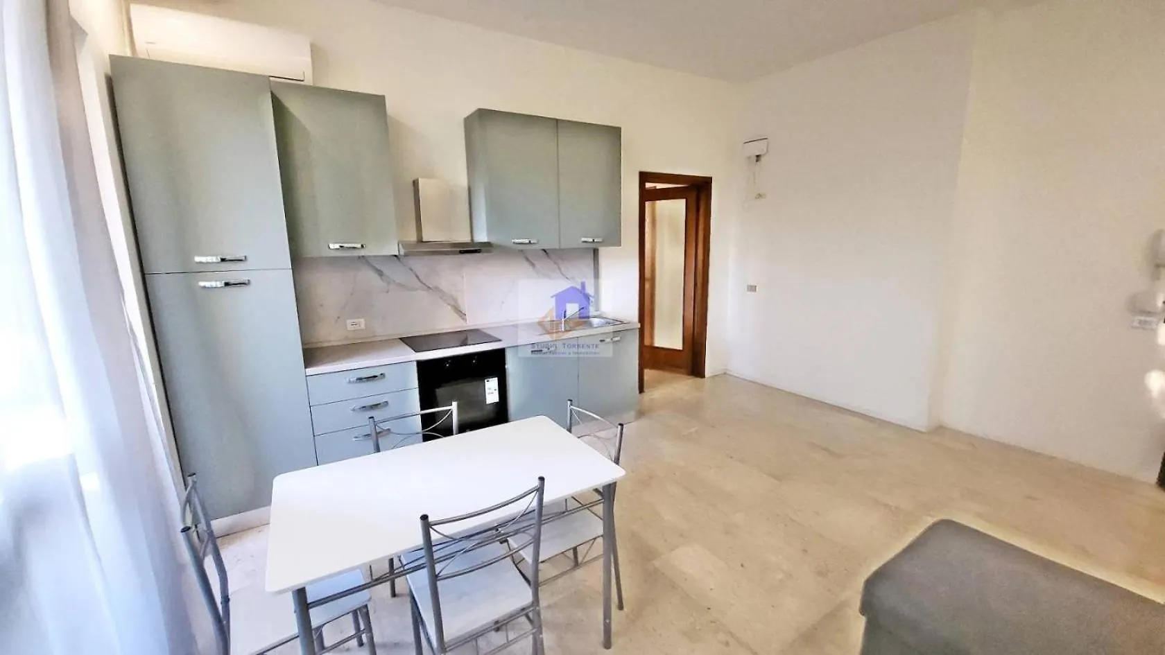 Toma Apartment Trilocale Moderno Per Max 6 Persone ミラノ