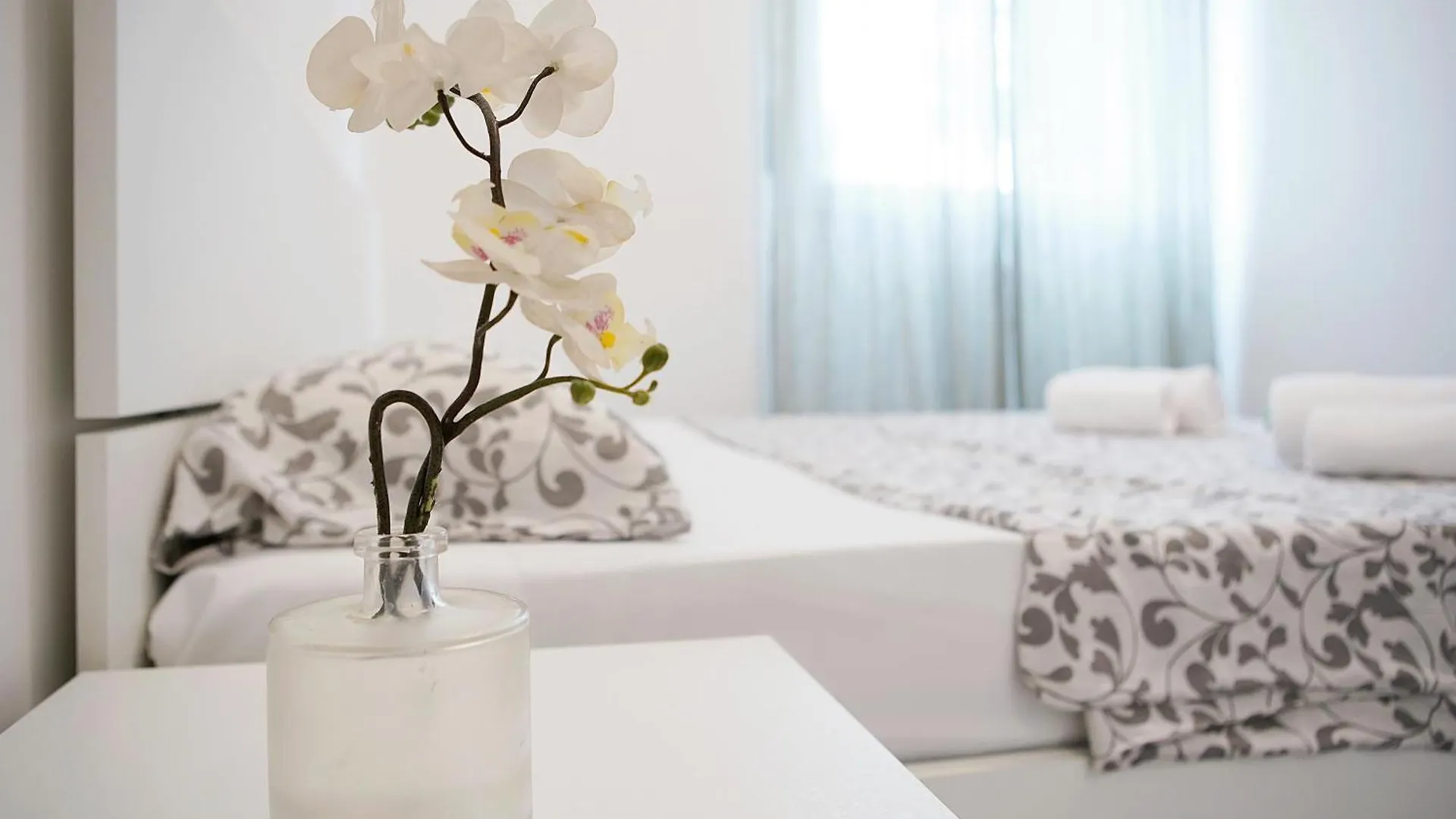 Toma Apartment Trilocale Moderno Per Max 6 Persone ミラノ